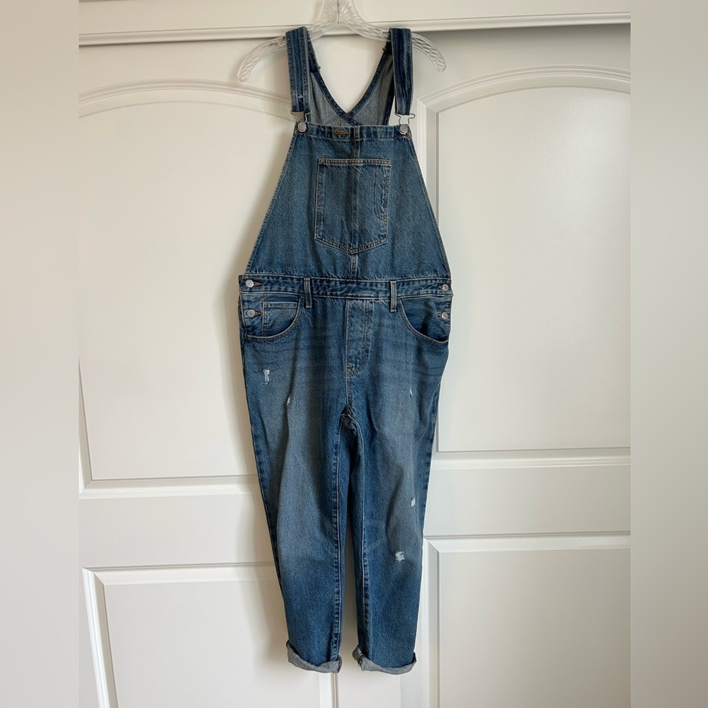 Levi’s overalls